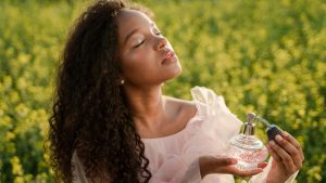 aroma parfum yang dapat meningkatkan mood dan kepercayaan diri